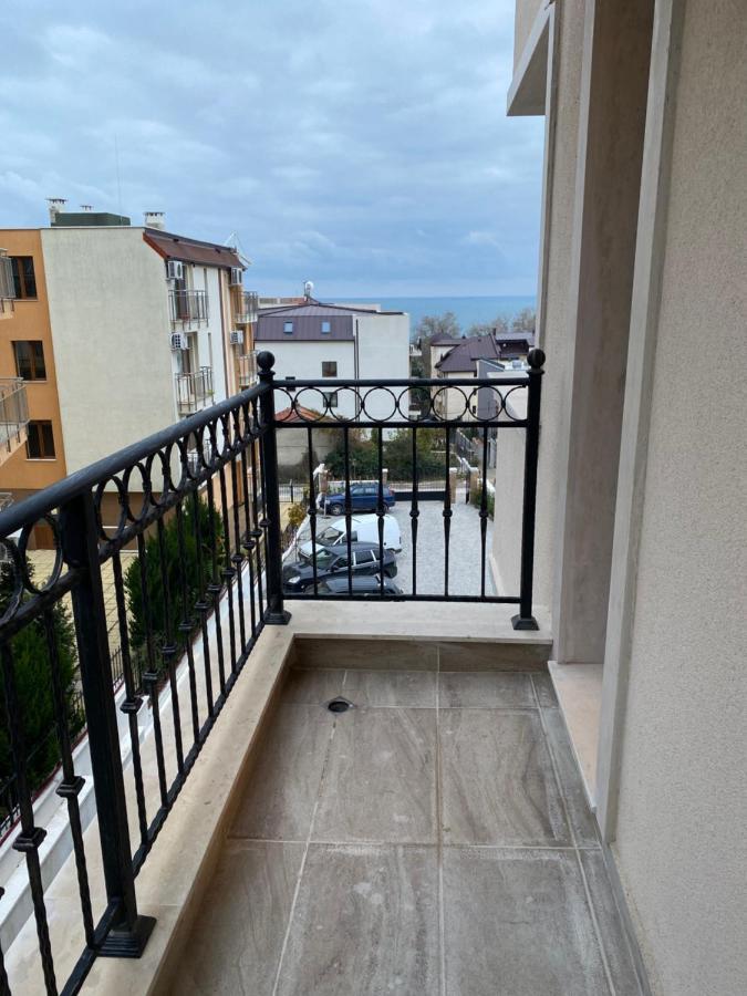 Habitat Sea View Apartment Varna Extérieur photo