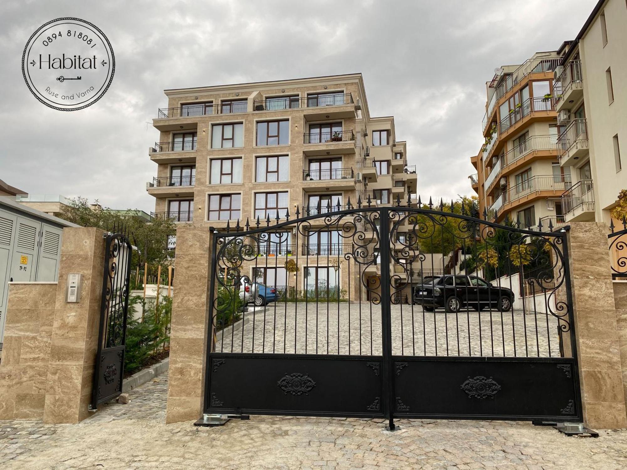 Habitat Sea View Apartment Varna Extérieur photo
